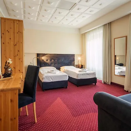 Auronzo - Outdoor Basecamp Ξενοδοχείο 4*