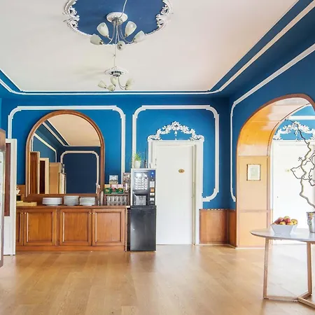 ホテル Auronzo - Outdoor Basecamp 4*