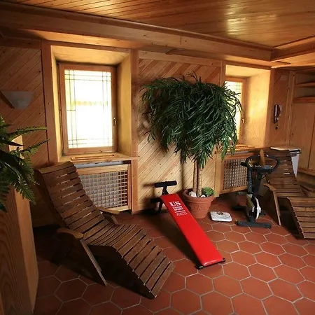 Auronzo - Outdoor Basecamp 4* アウロンツォ・ディ・カドーレ