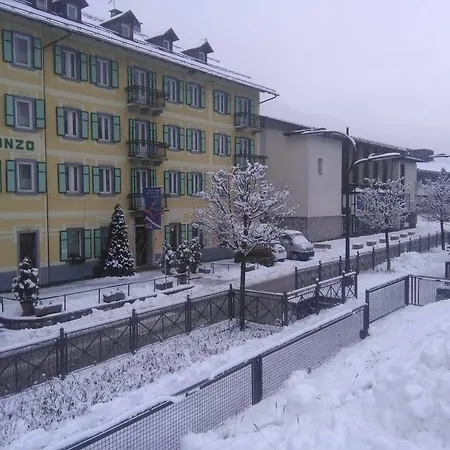 Auronzo - Outdoor Basecamp Ξενοδοχείο Auronzo di Cadore