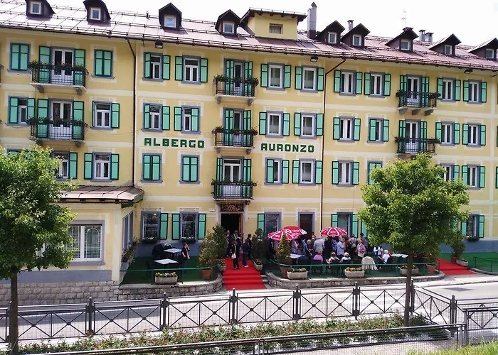 Auronzo - Outdoor Basecamp Szálloda