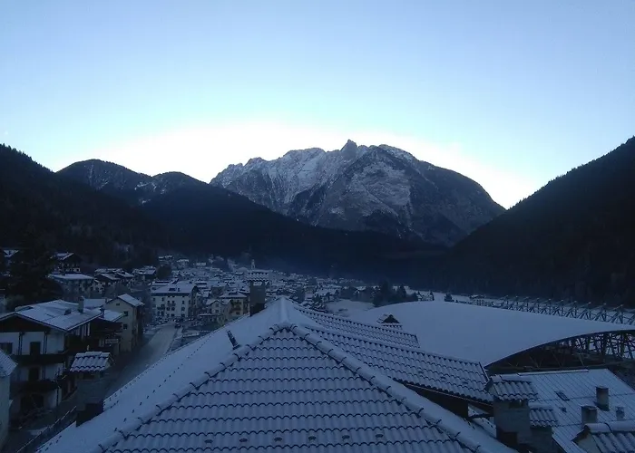 Szálloda Auronzo - Outdoor Basecamp Auronzo di Cadore