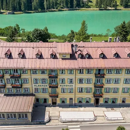 Auronzo - Outdoor Basecamp Szálloda Auronzo di Cadore