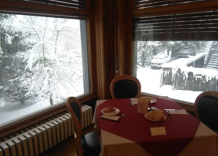 Auronzo - Outdoor Basecamp 酒店 4*